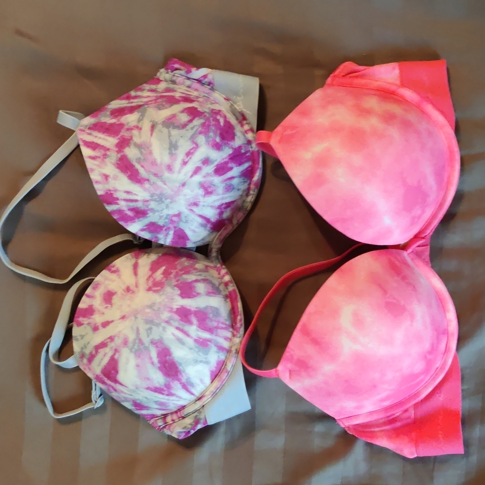 Victoria's Secret Super Push-up Bras x2